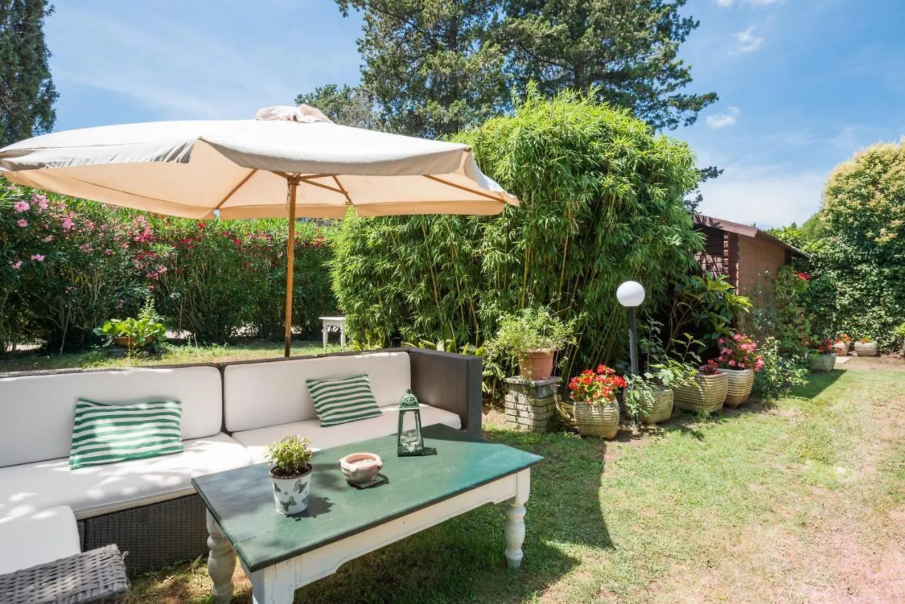 Appia Antica Cottage روما بيت ضيافة
