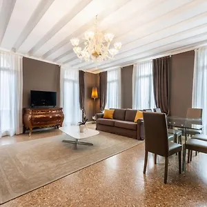  Apartment San Teodoro Palace - Luxury Italy