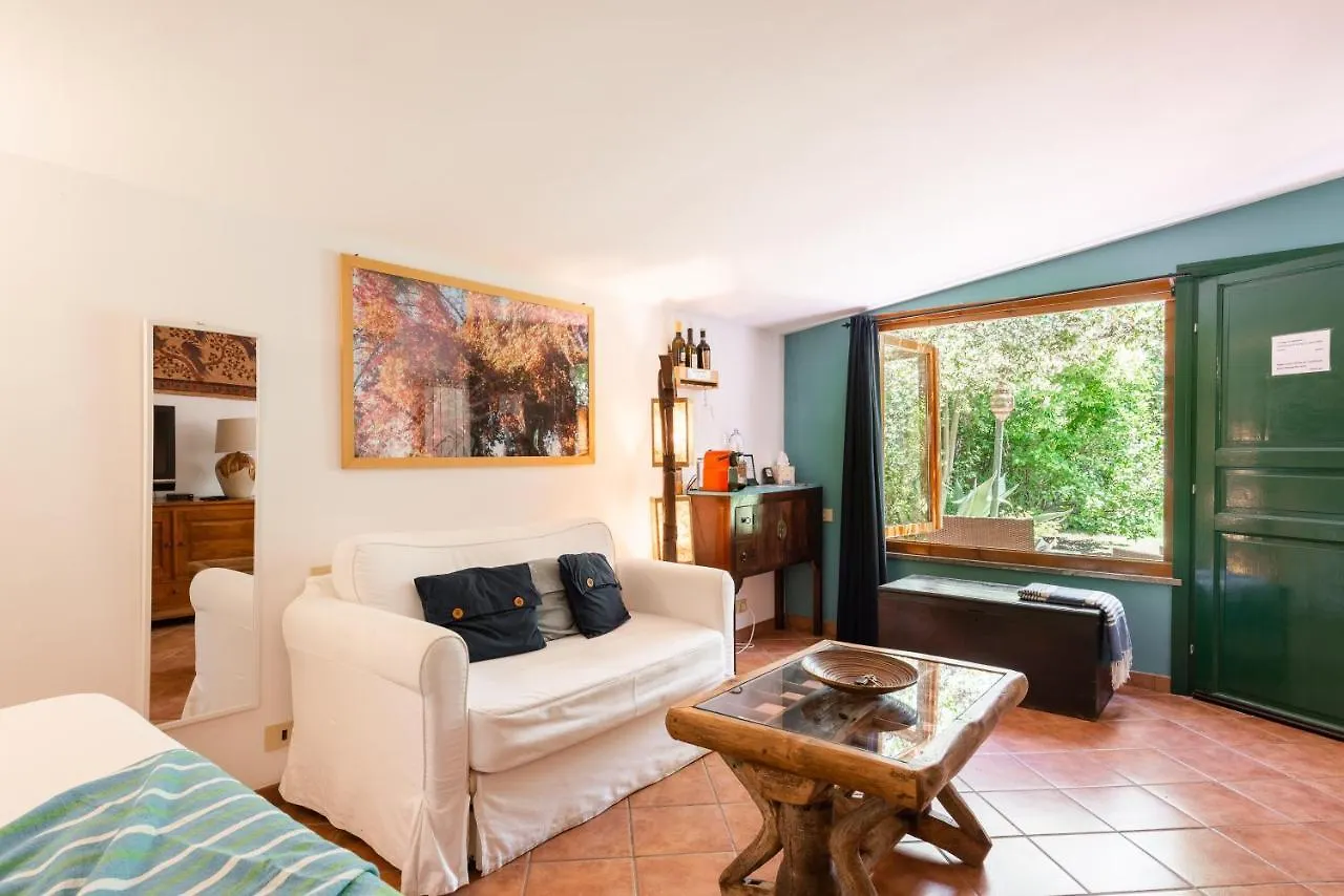Appia Antica Cottage Rome 2*,  Italy